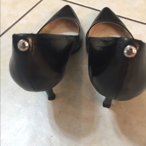 Michael Kors 8.5 black pumps